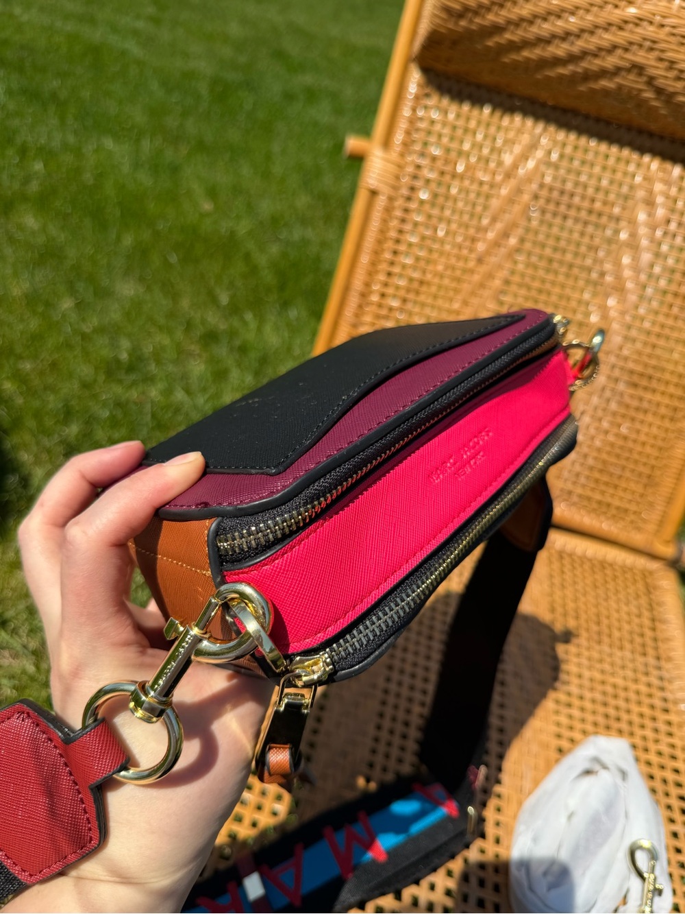 Marc Jacobs The Utility Snapshot Crossbody in Burgundy w Multicolor Strap- NEW - Picture 7 of 15